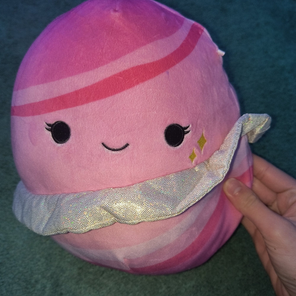 zuzanna the planet squishmallow